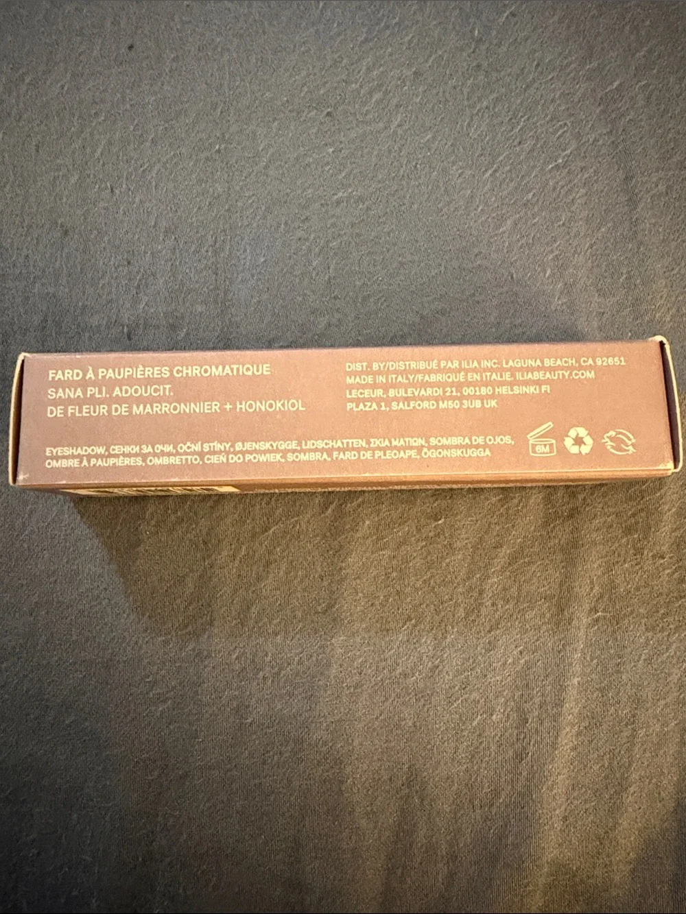 ILIA Liquid Powder Chromatic Eye Tint — Dim